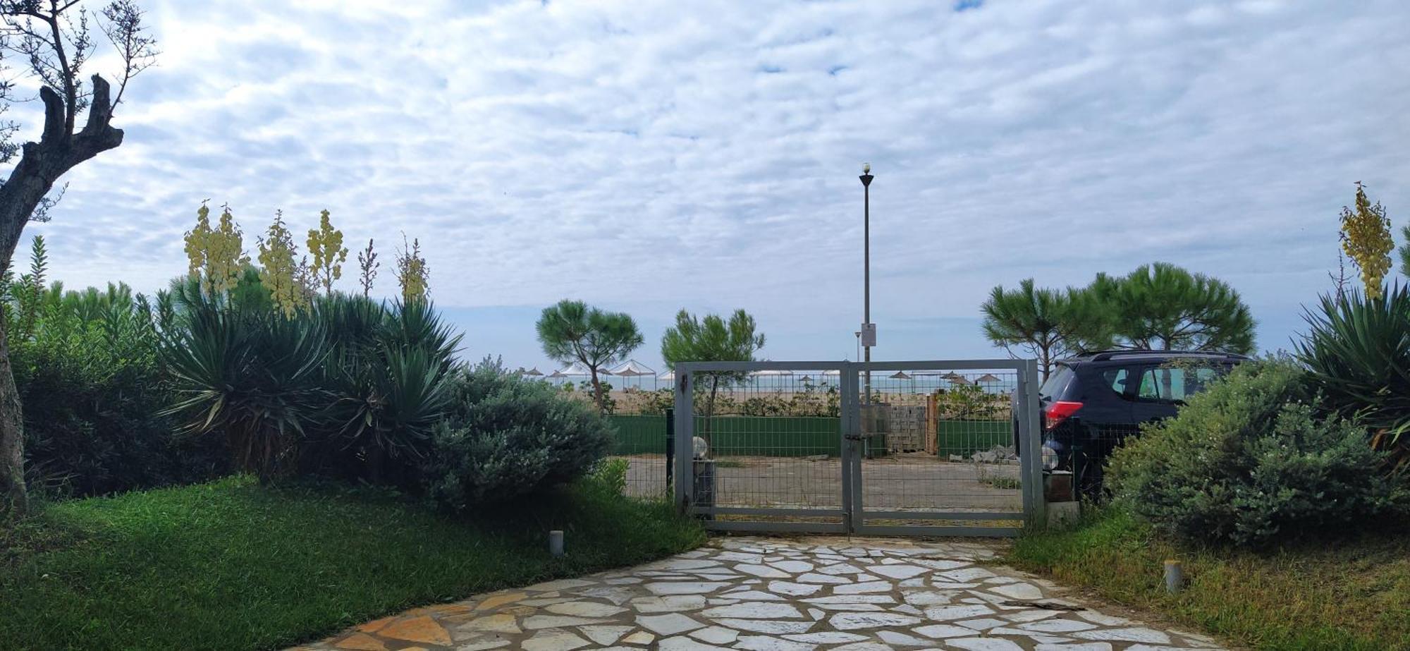 Vacation Home In Gjiri I Lalezit, Lalez, Durrës Exterior foto